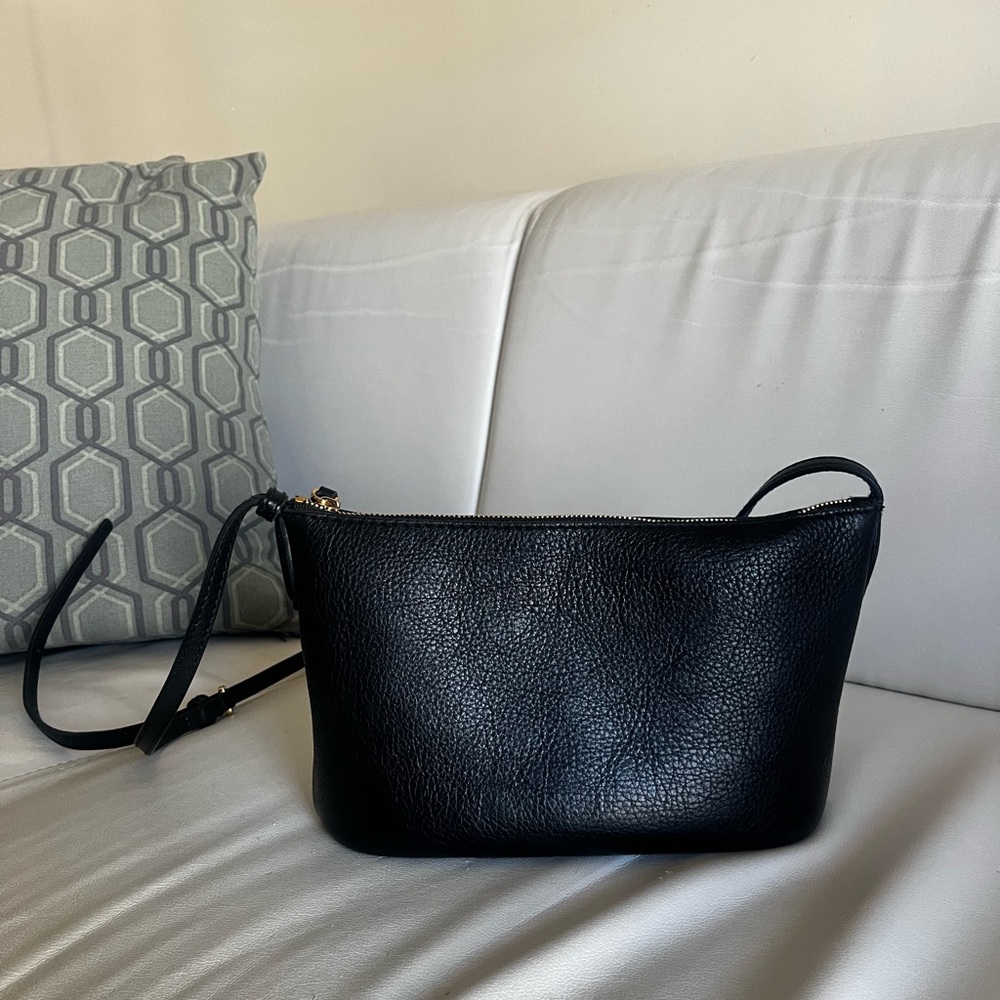 Madewell Black Crossbody Bag Sleek Design